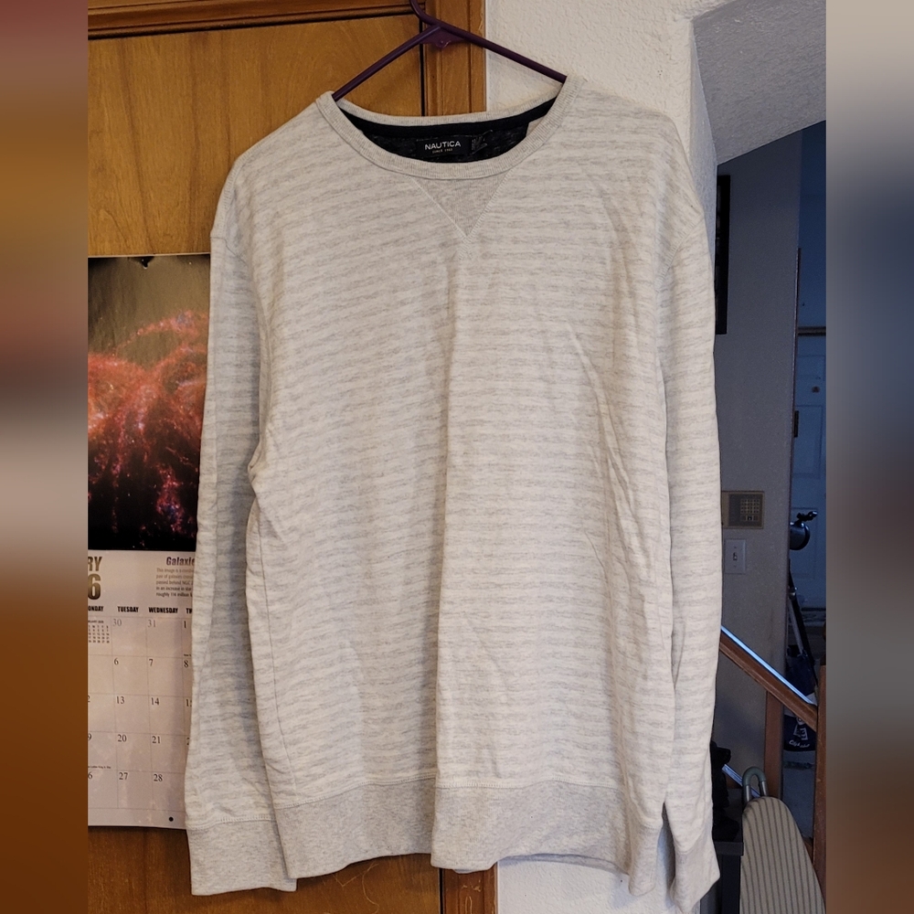 Nautica Men's Light Gray Striped Crewneck Sweater